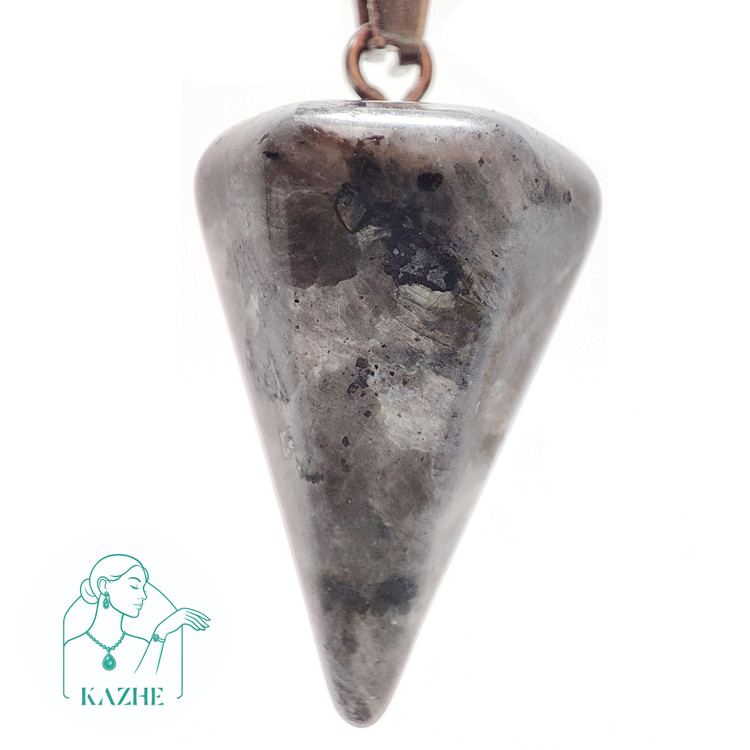 گردنبند سنگی لاروکیت اصل و طبیعی تراش شاقول ( پاندول ) با زنجیر استیل ضدحساسیت رایگان زنانه و مردانه