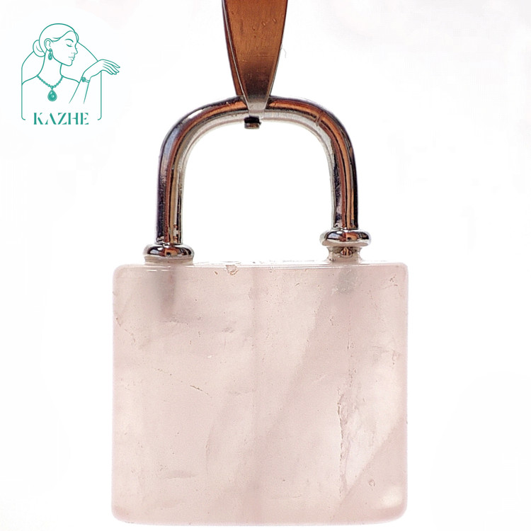 گردنبند سنگی رزکوارتز اصل و معدنی تراش قفل و کلید ست با زنجیر استیل ضدحساسیت رایگان