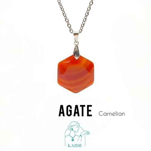 گردنبند سنگی عقیق کارنلین اصل تراش سکه ای شش ضلعی با زنجیر استیل ضدحساسیت رایگان